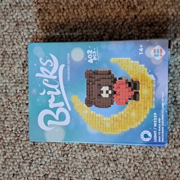 Building bricks - Picture 1 of 1